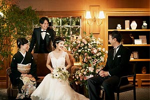 エストリアルの結婚式費用