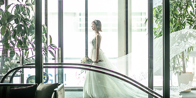 ウェディングドレスが映える結婚式場エストリアル